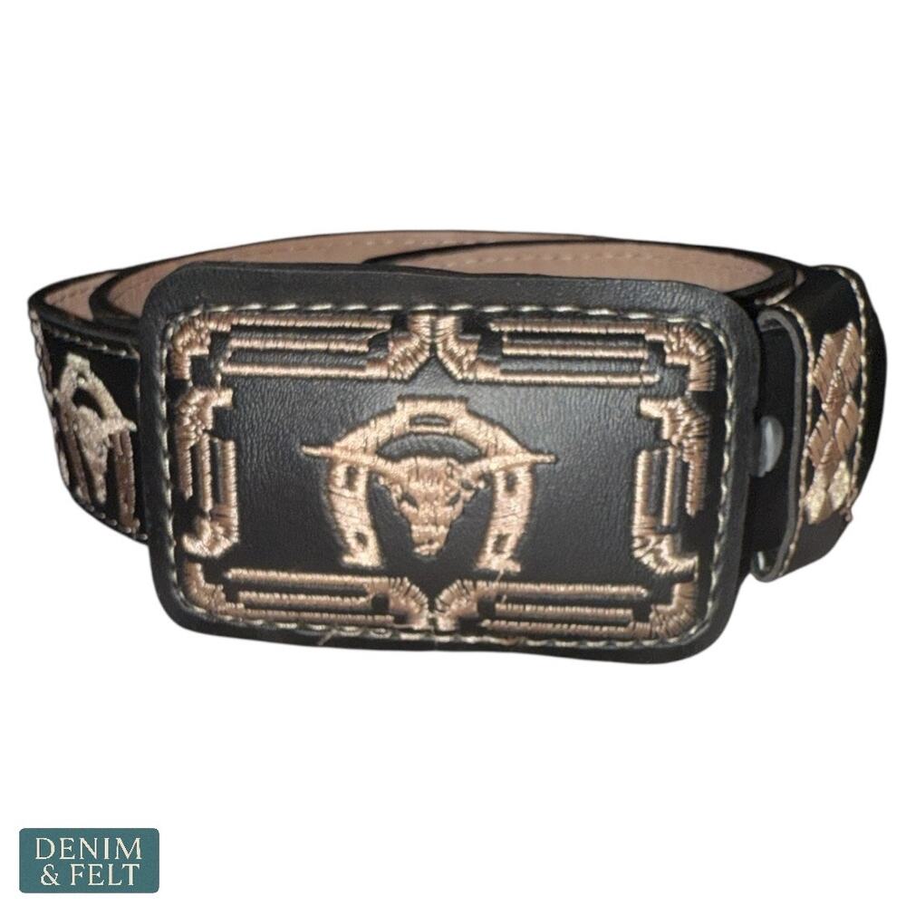 NEW Cinturon Montoro Black Leather Western Belt Bull Embroidered‎ Buckle Mens 42